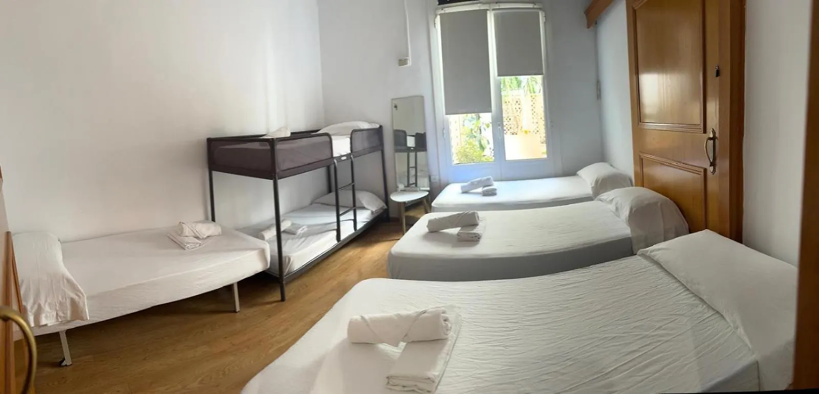 Guest house Catapor Habitaciones Para Familias Barcelona